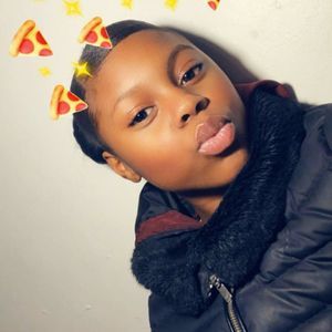 Meet your Posher, Alísha